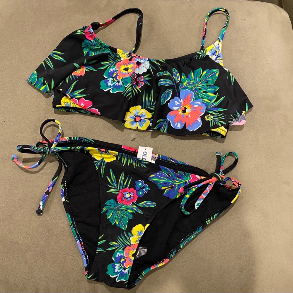 Old Navy Floral Multi-Color Two-Piece Bathing Suit